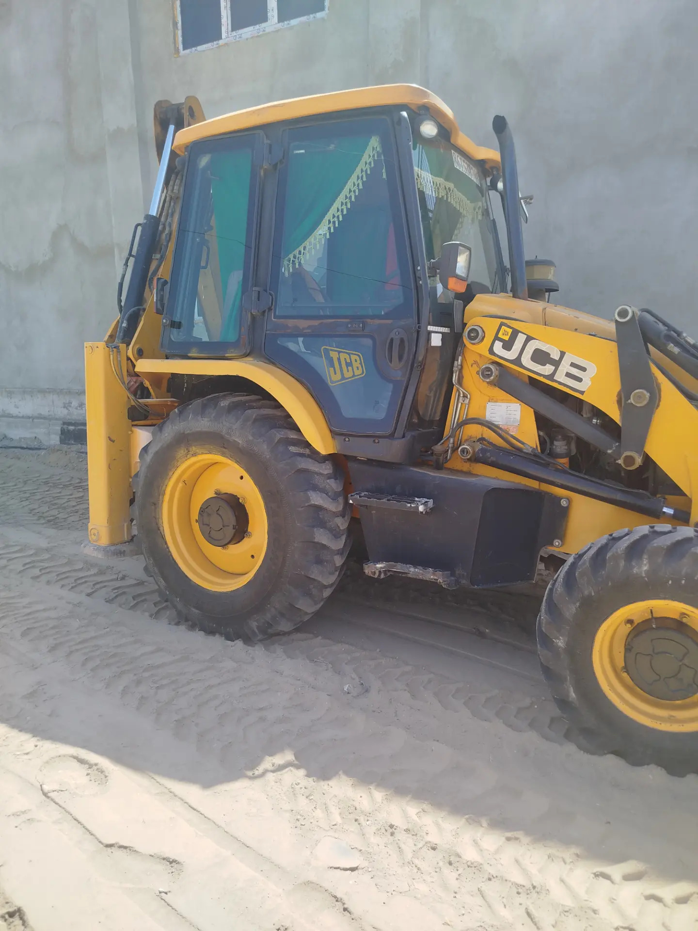 JCB 3CX ECO 2014 - 600 000 TMT - Türkmenabat - img 3
