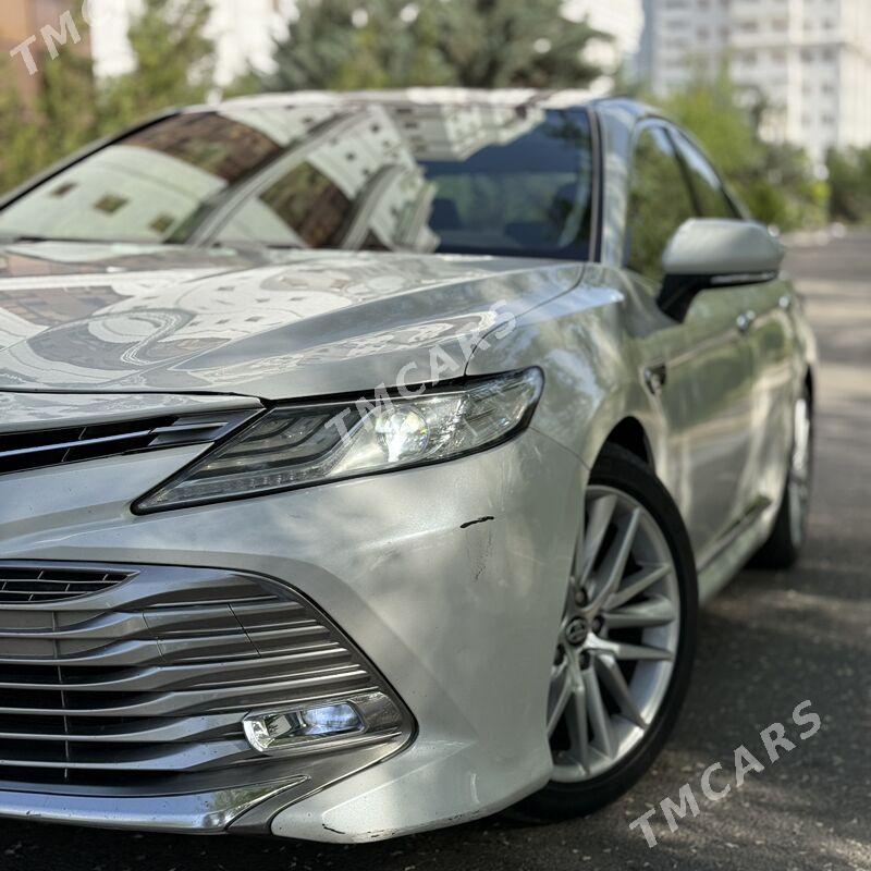 Toyota Camry 2019 - 395 000 TMT - Aşgabat - img 2