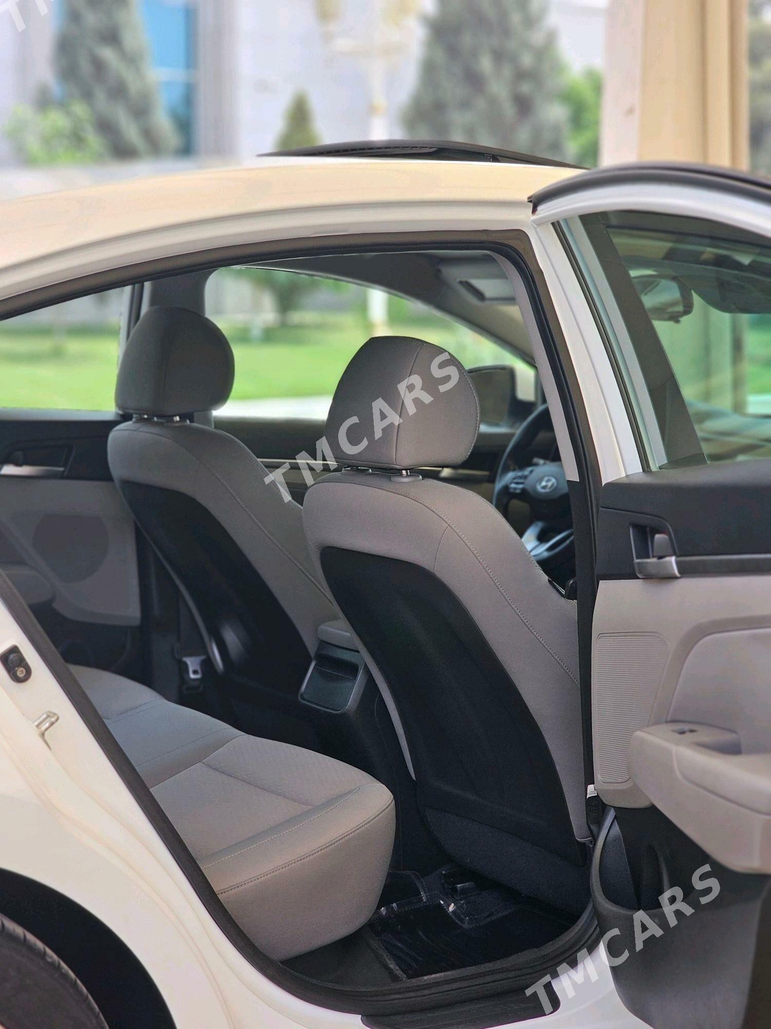 Hyundai Elantra 2020 - 230 000 TMT - Мары - img 10