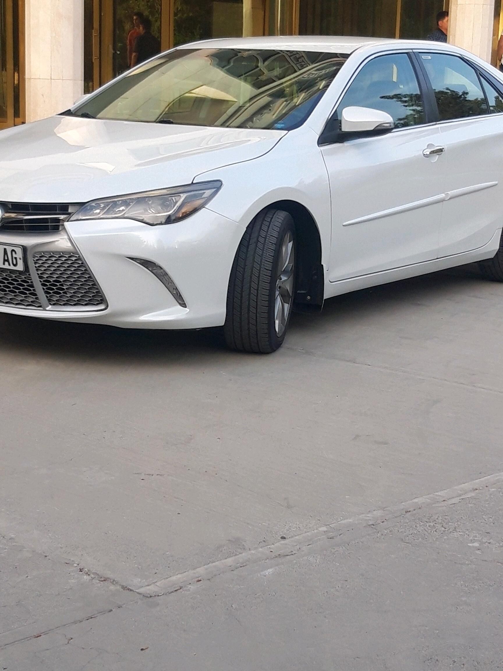Toyota Camry 2017 - 320 000 TMT - Ашхабад - img 2