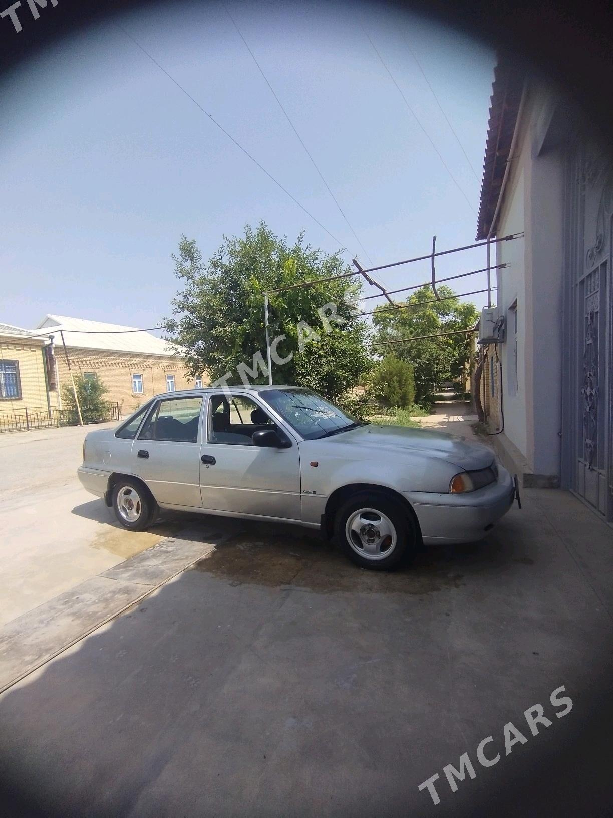 Daewoo Nexia 2002 - 40 000 TMT - Saýat - img 2