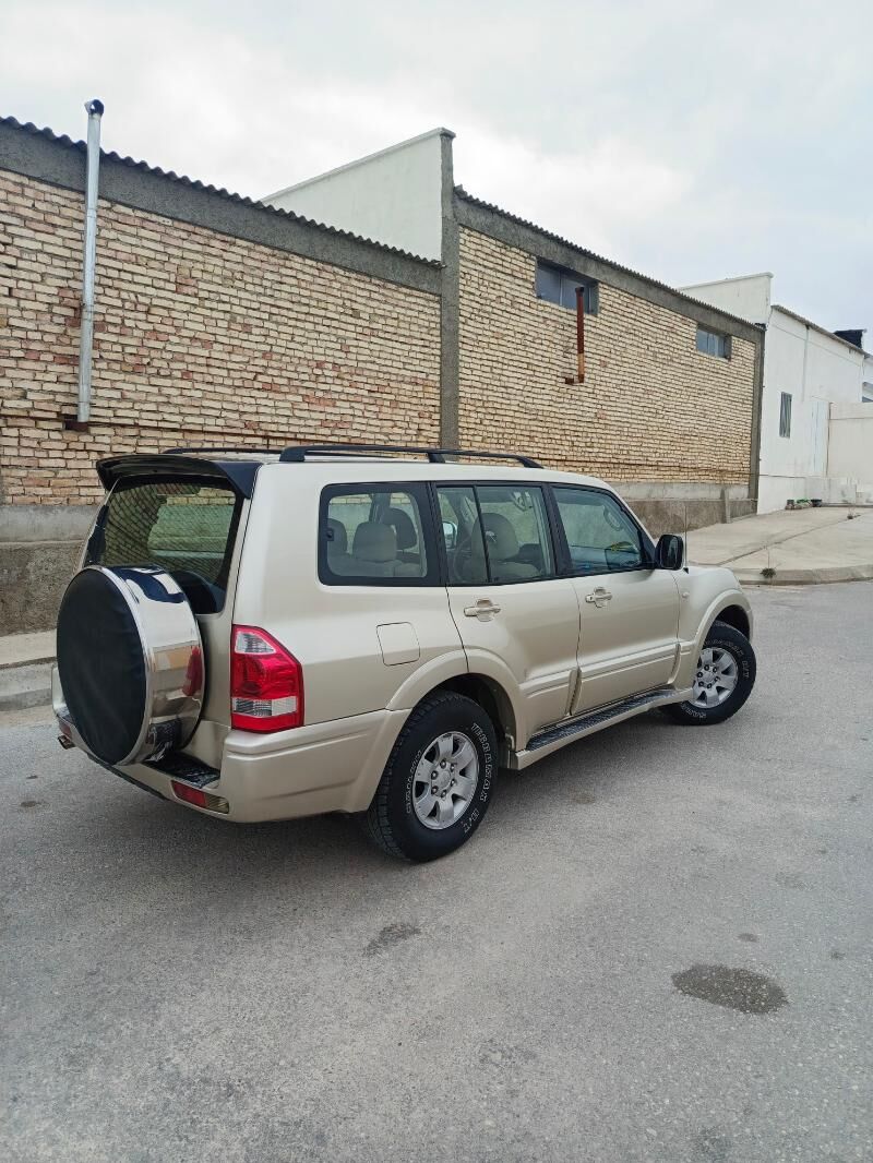 Mitsubishi Pajero 2005 - 160 000 TMT - Balkanabat - img 8