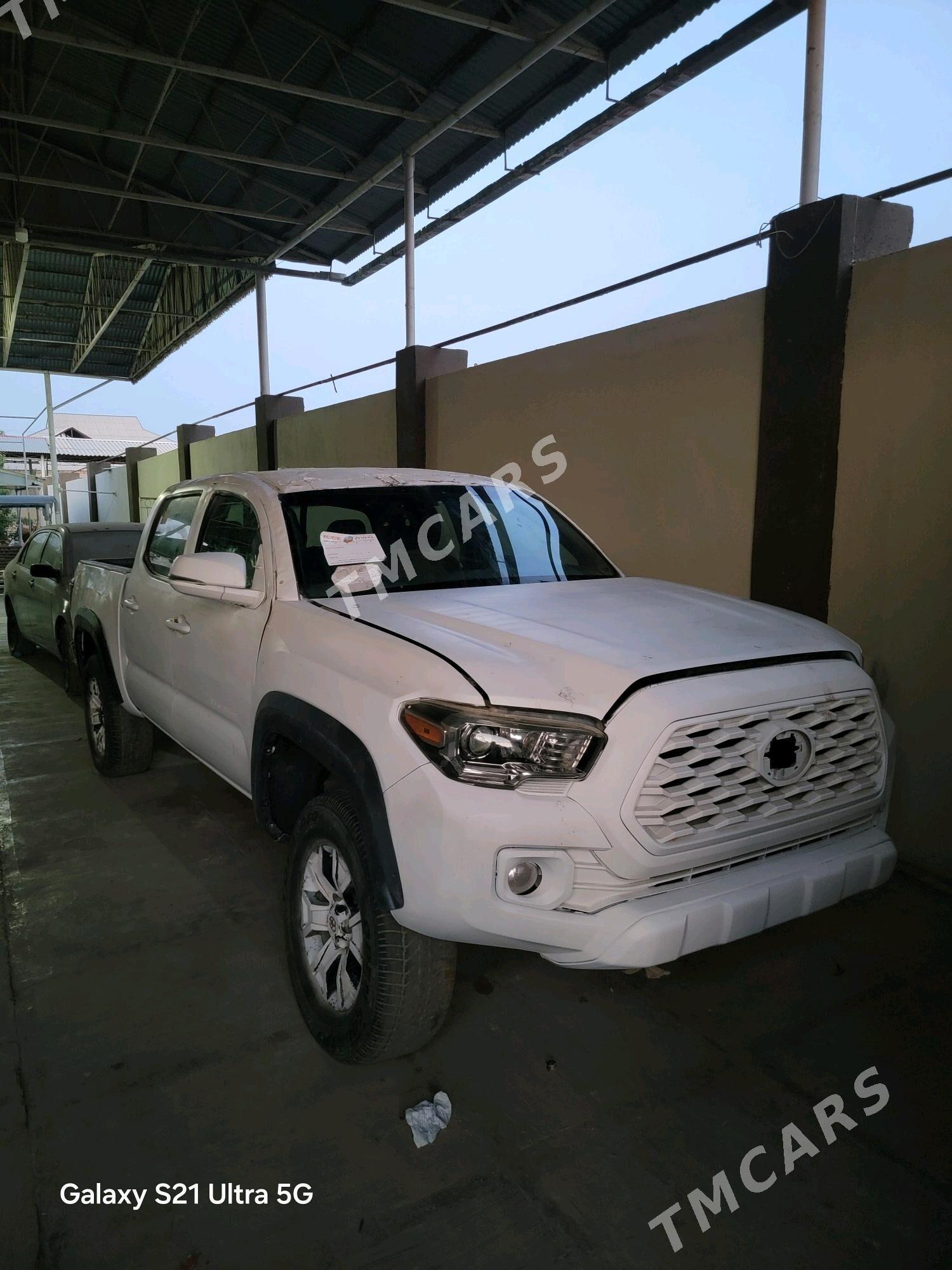 Toyota Tacoma 2022 - 270 000 TMT - Мары - img 2