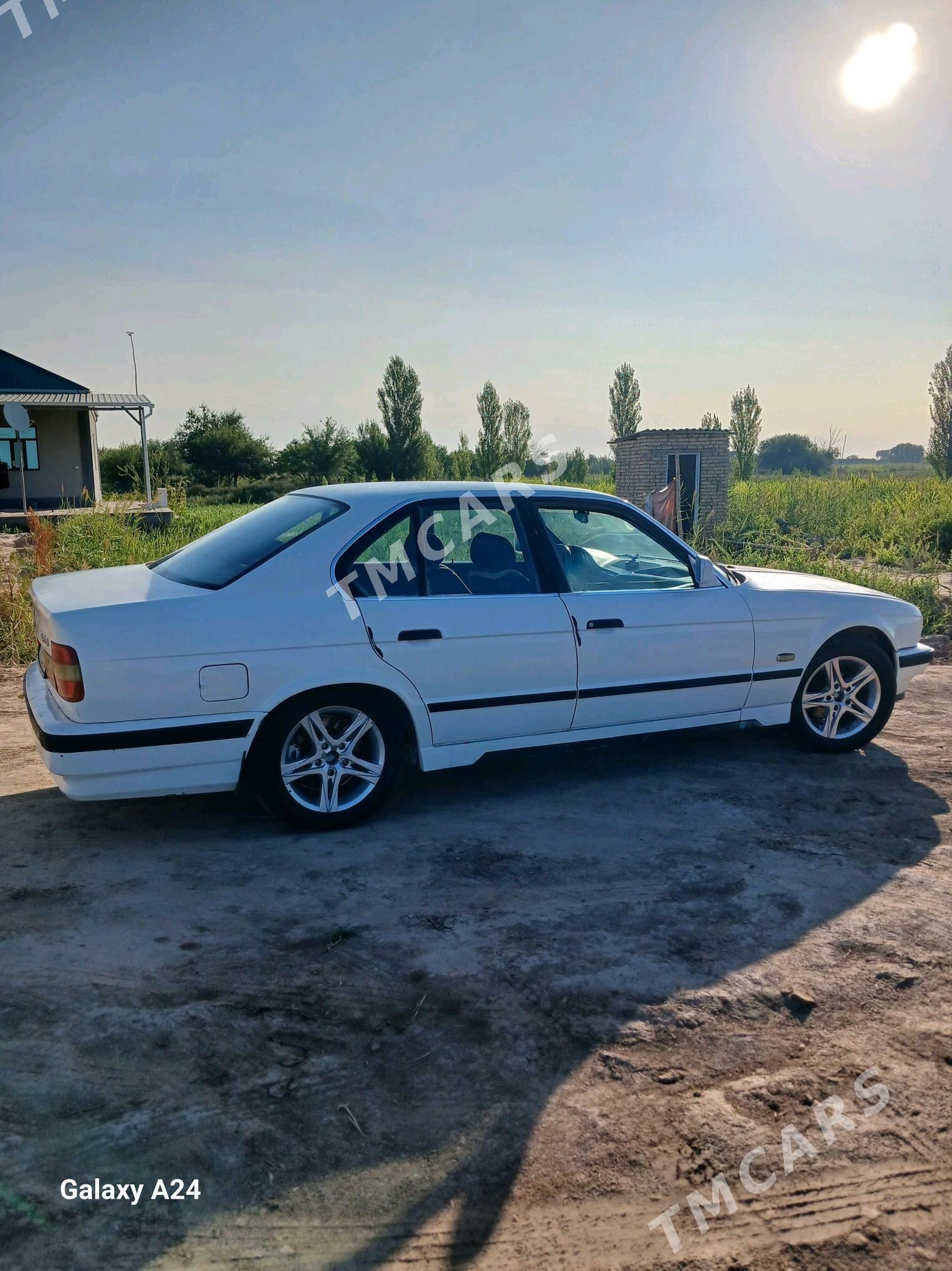 BMW 525 1989 - 30 000 TMT - Акдепе - img 4
