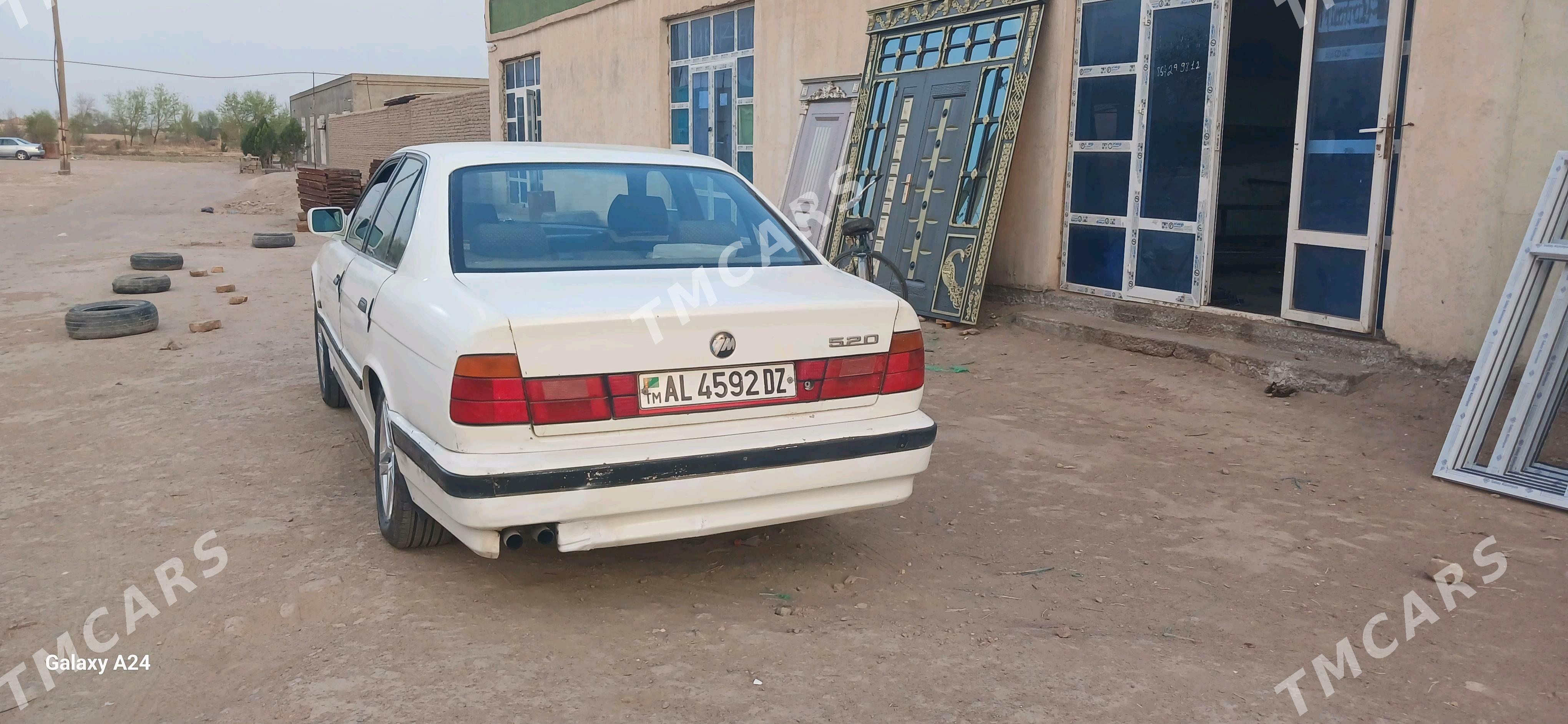 BMW 525 1989 - 30 000 TMT - Акдепе - img 1