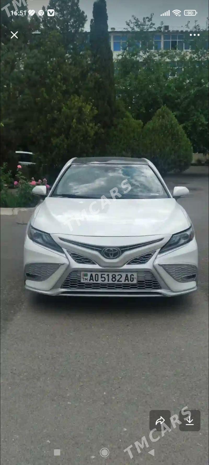 Toyota Camry 2022 - 375 000 TMT - Ашхабад - img 1