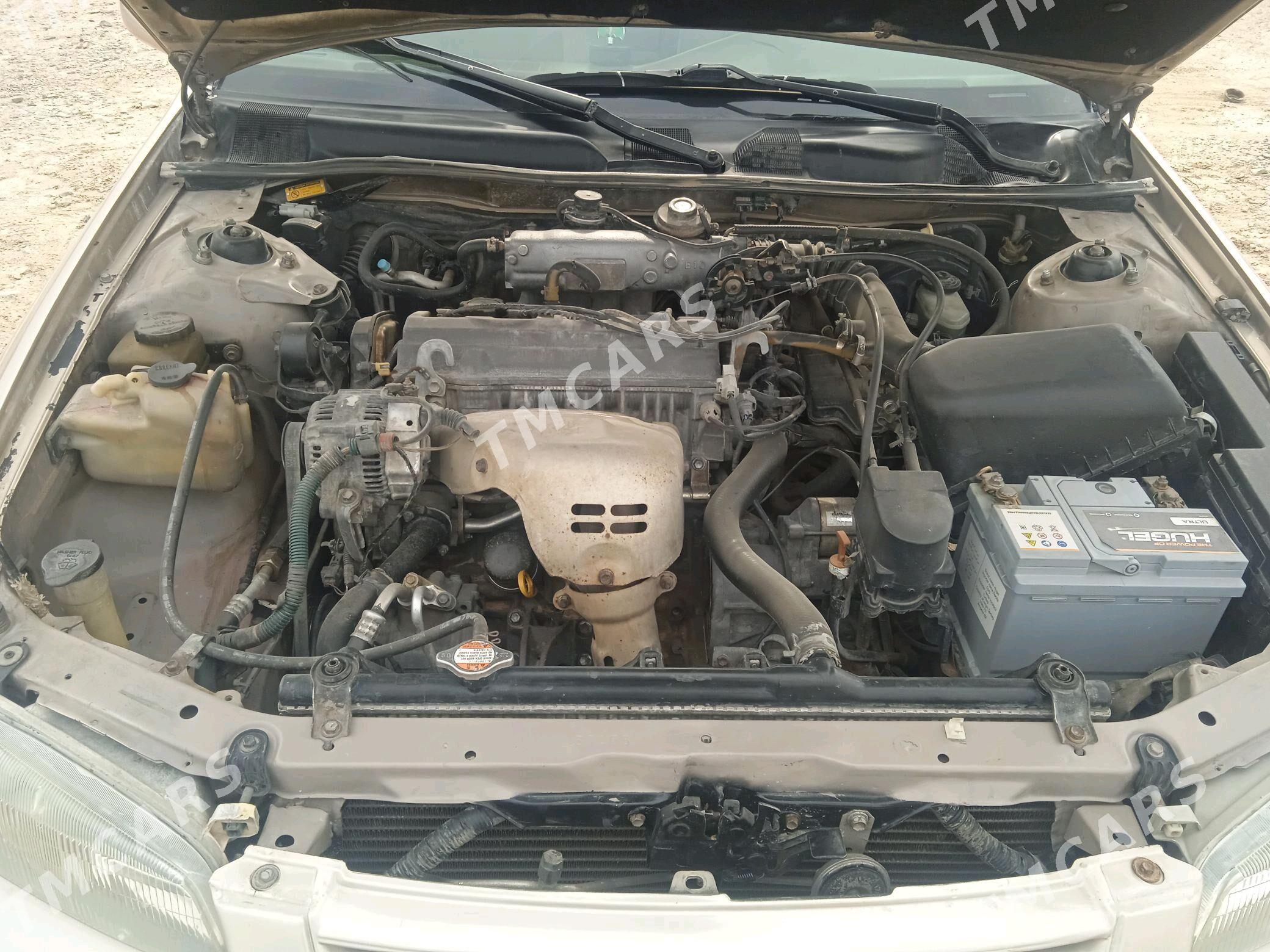 Toyota Camry 1998 - 110 000 TMT - Сакарчага - img 3