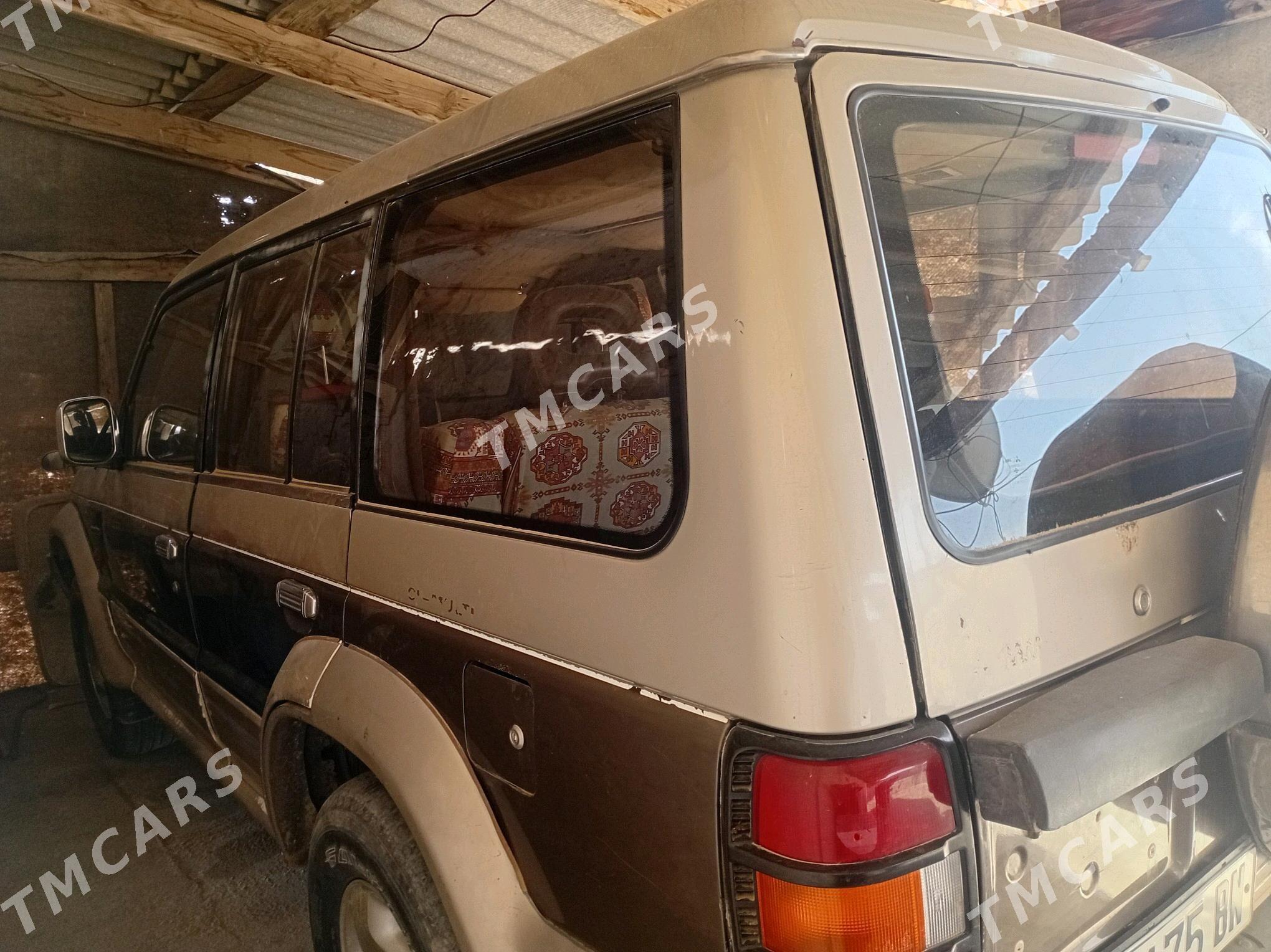 Mitsubishi Pajero 1992 - 35 000 TMT - Bereket - img 3