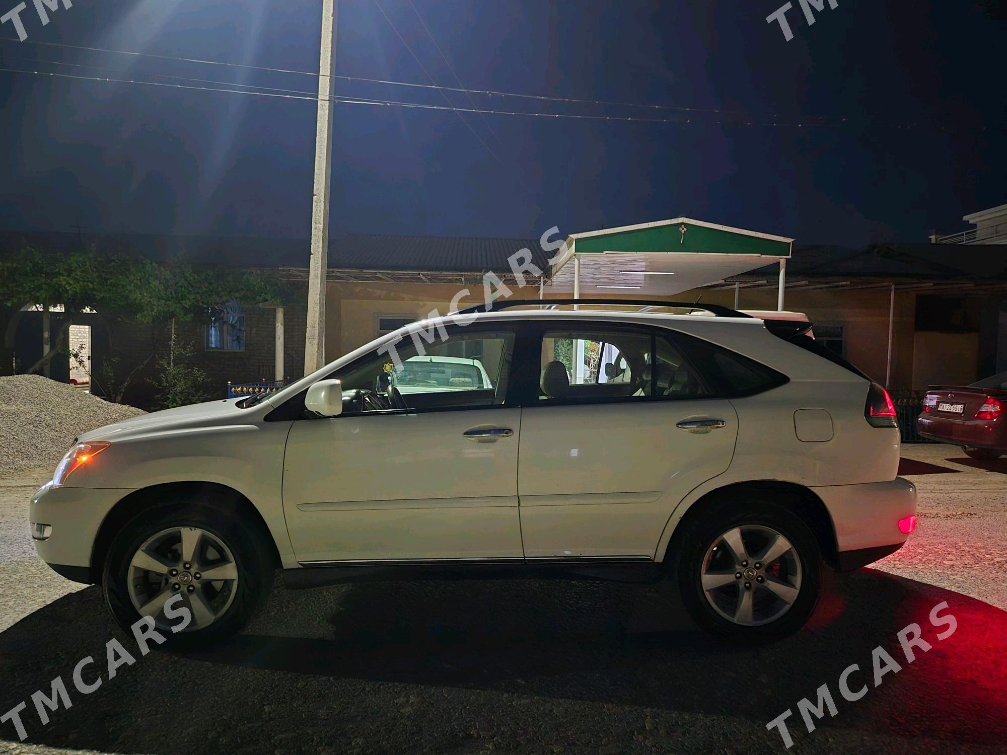 Lexus RX 330 2004 - 220 000 TMT - Саят - img 8