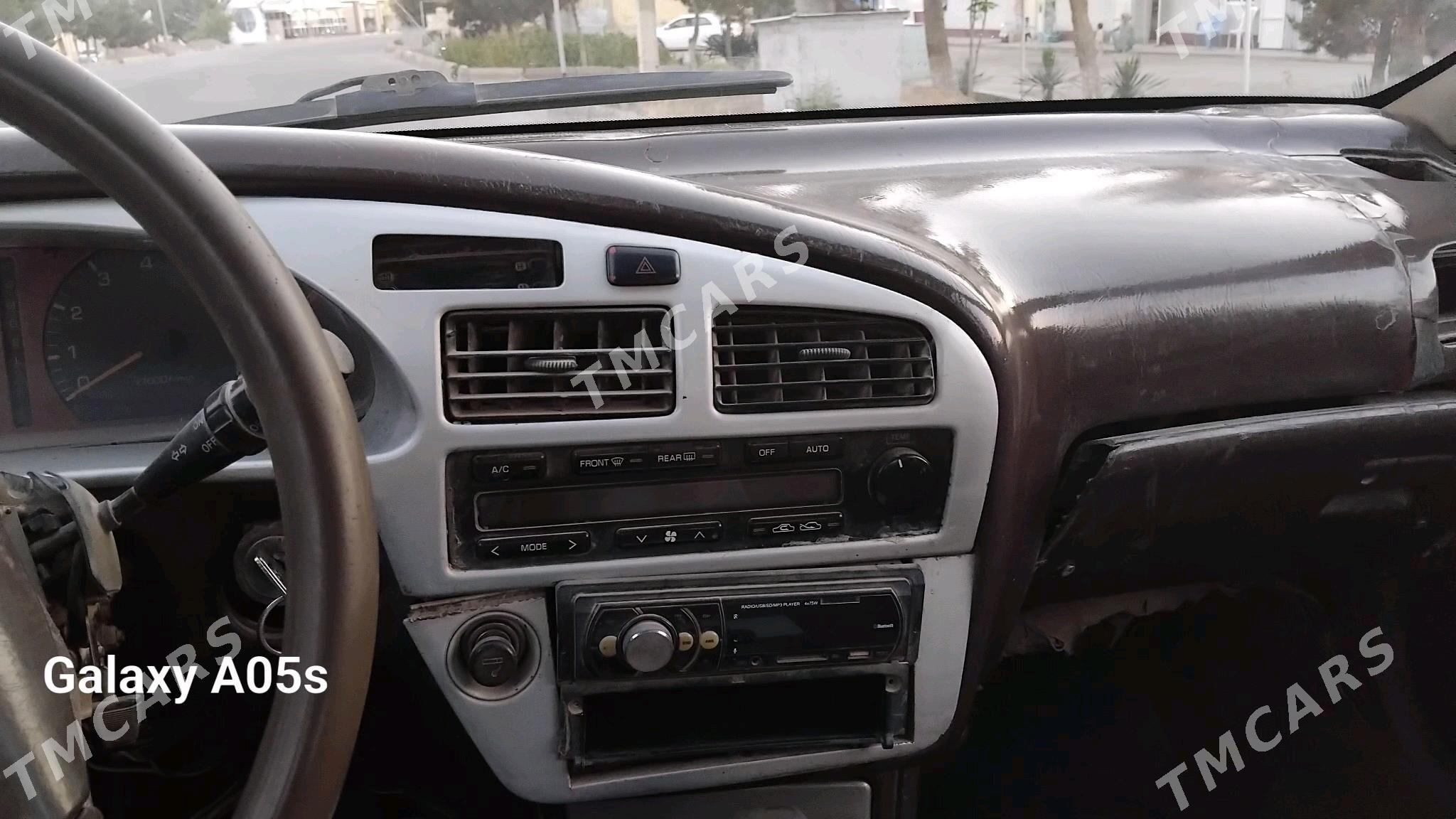 Toyota Camry 1991 - 29 000 TMT - Сакарчага - img 2