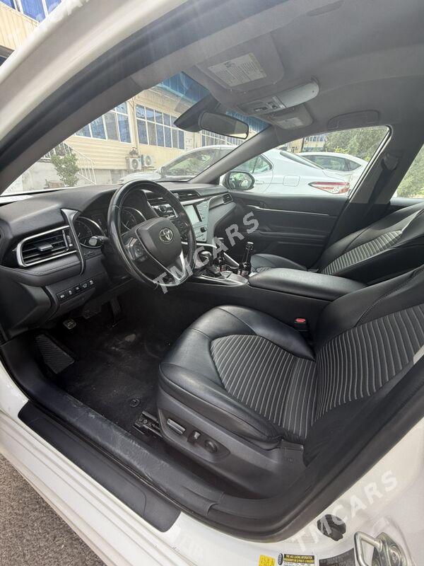 Toyota Camry 2020 - 284 000 TMT - Ашхабад - img 4