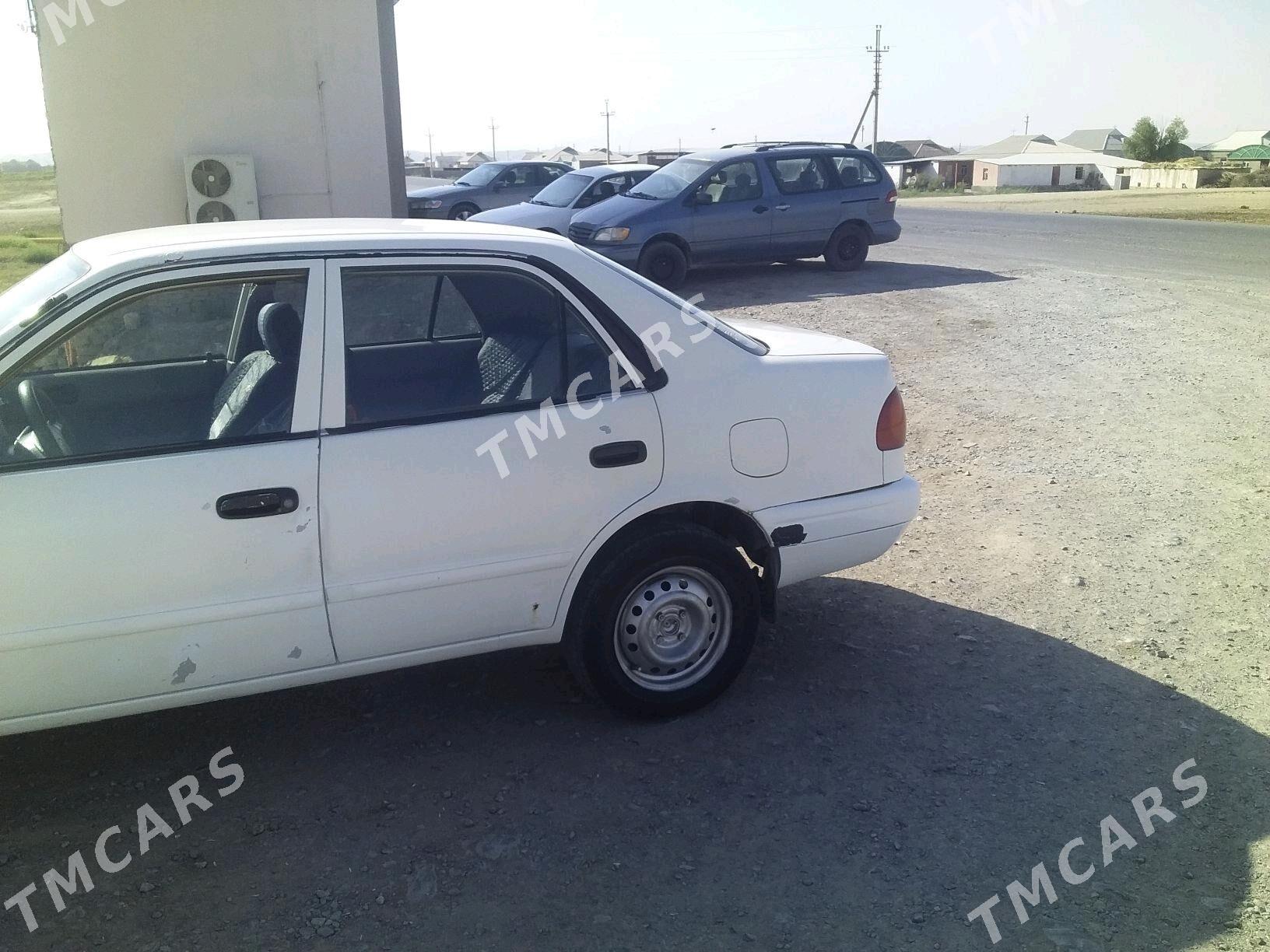 Toyota Corolla 1998 - 55 000 TMT - Köýtendag - img 2