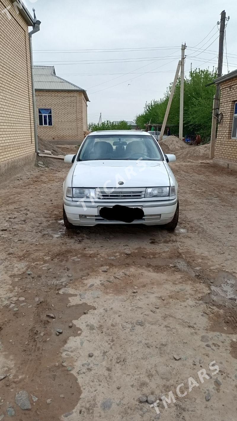 Opel Vectra 1989 - 35 000 TMT - Мургап - img 2