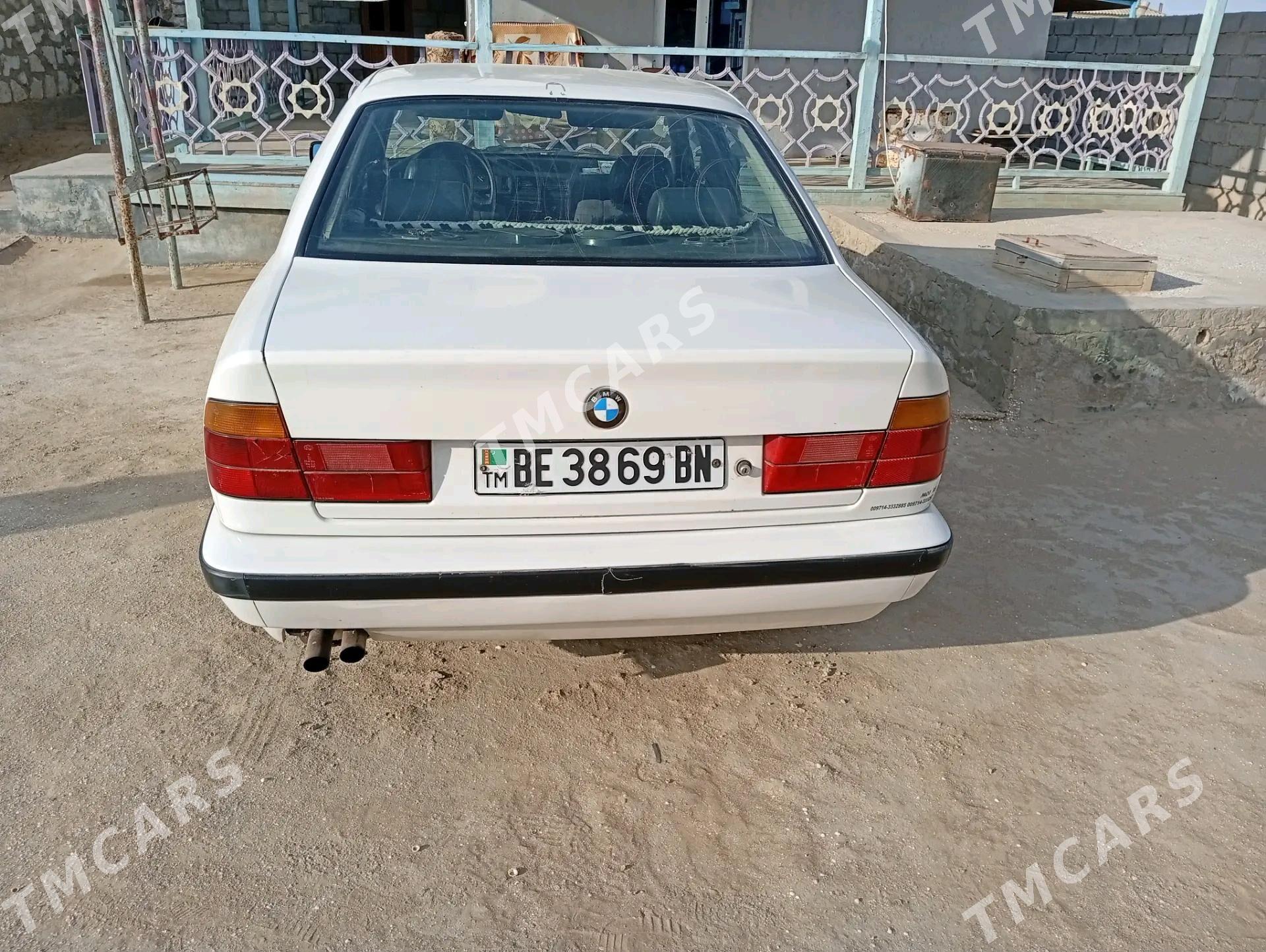 BMW E34 1990 - 33 000 TMT - Türkmenbaşy - img 6