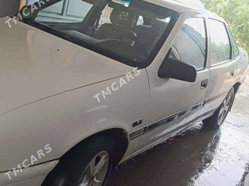 Opel Vectra 1990 - 26 000 TMT - Çärjew - img 3