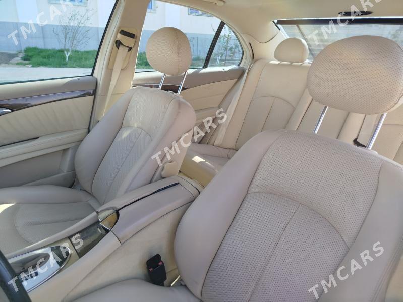 Mercedes-Benz E320 2004 - 100 000 TMT - Туркменабат - img 3