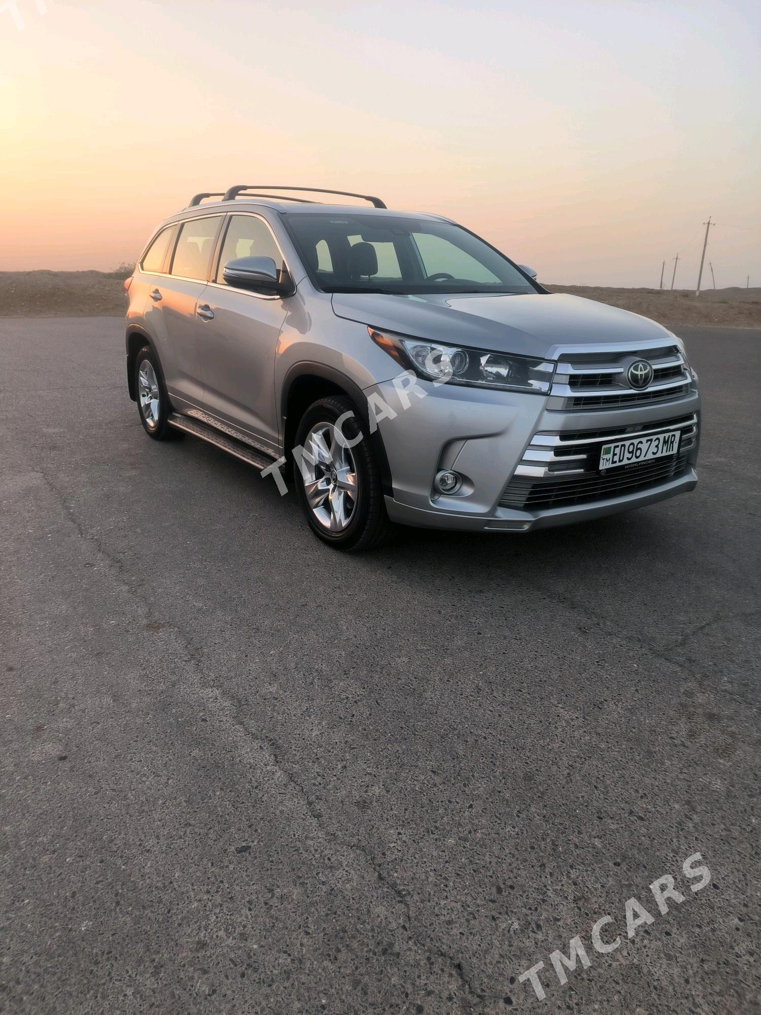Toyota Highlander 2019 - 490 000 TMT - Байрамали - img 5