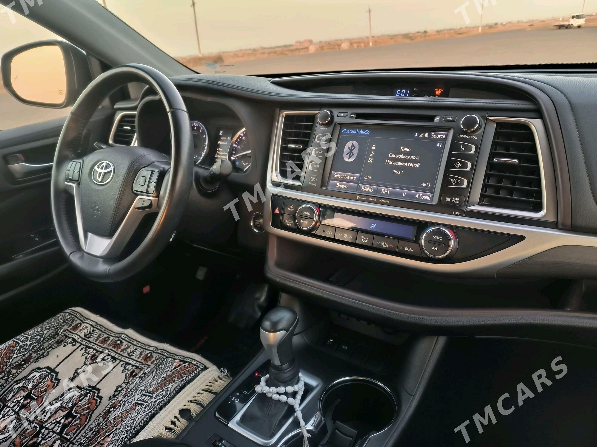 Toyota Highlander 2019 - 490 000 TMT - Байрамали - img 8