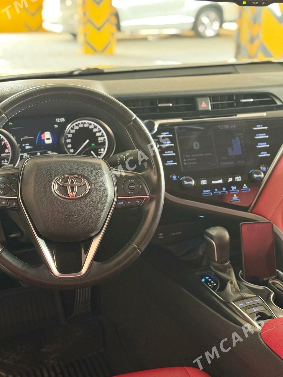 Toyota Camry 2021 - 560 000 TMT - Aşgabat - img 8