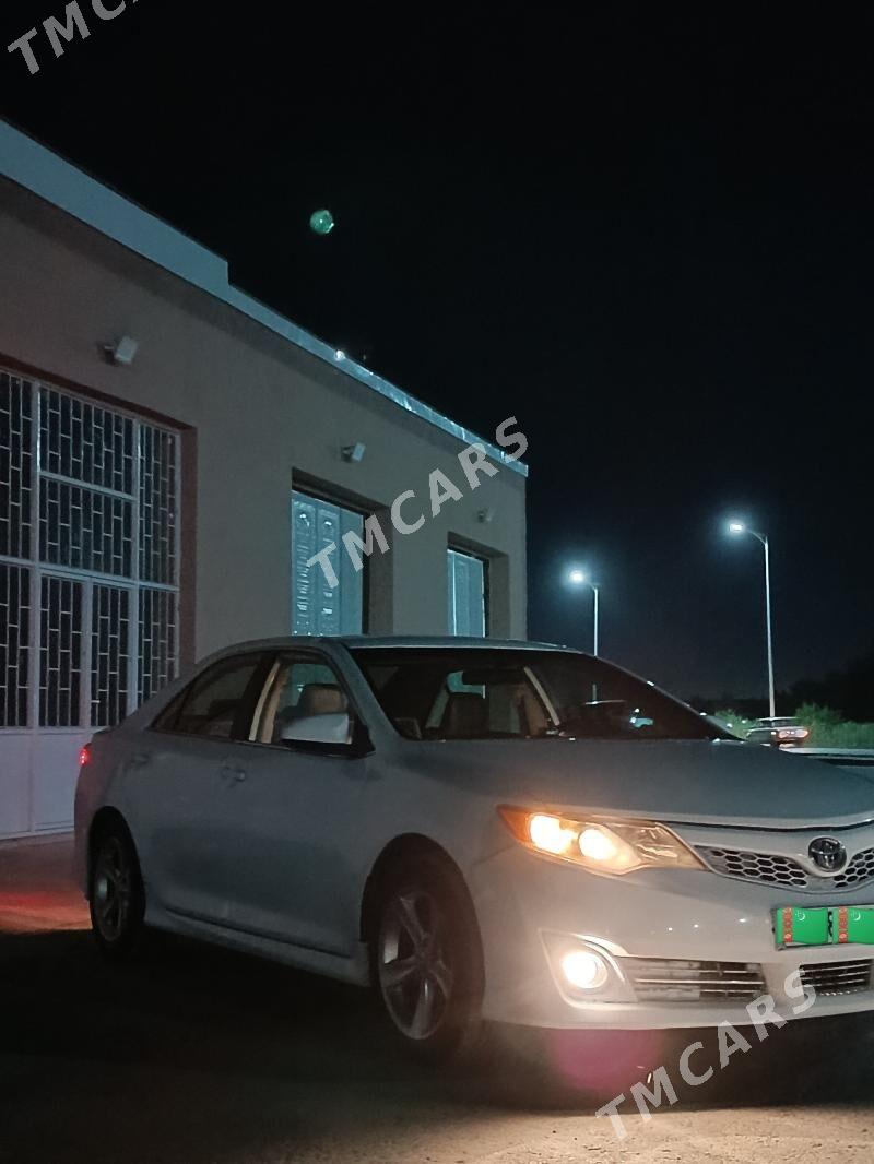 Toyota Camry 2014 - 220 000 TMT - Farap - img 5