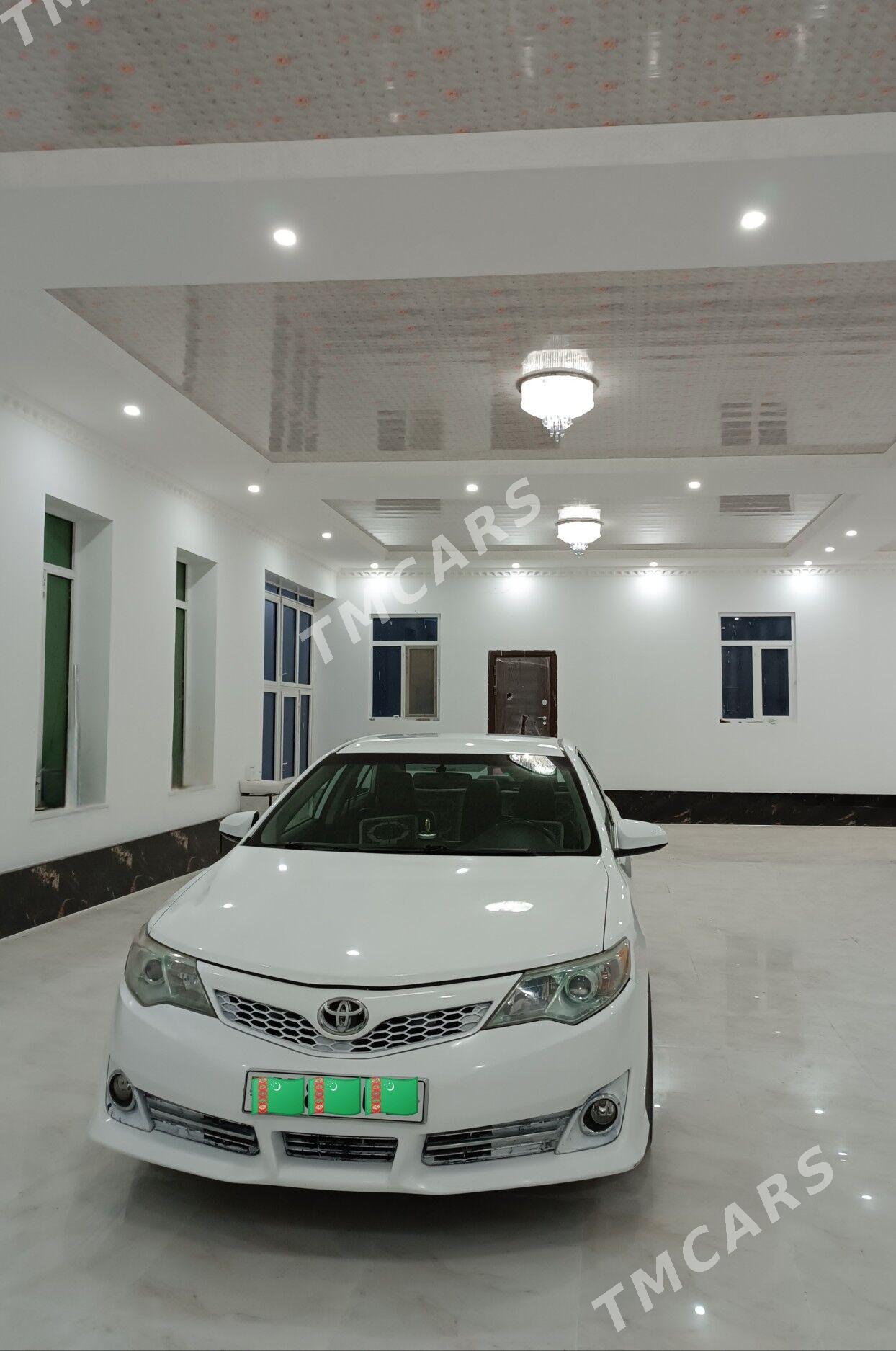 Toyota Camry 2014 - 220 000 TMT - Farap - img 6