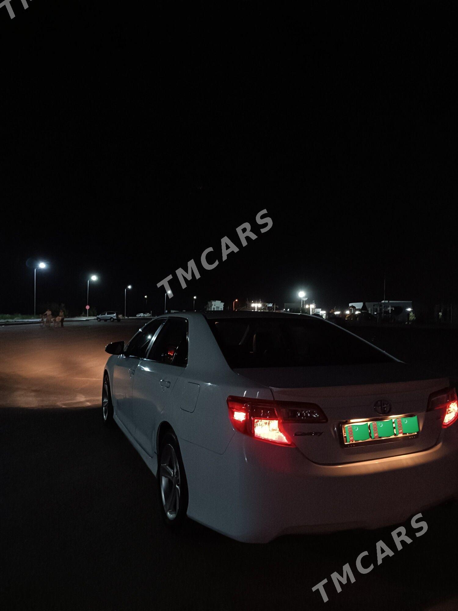 Toyota Camry 2014 - 220 000 TMT - Farap - img 2