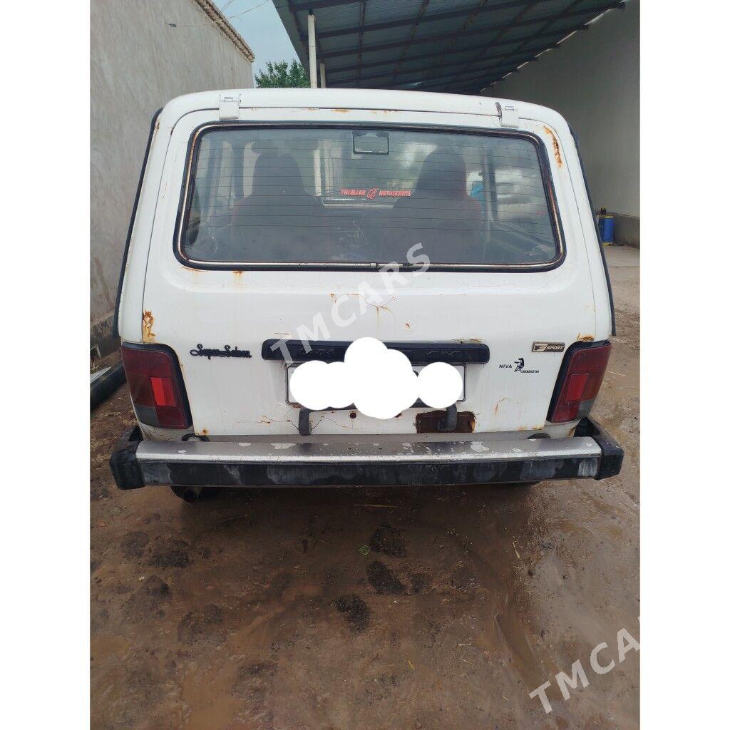Lada Niva 1995 - 40 000 TMT - Дашогуз - img 2