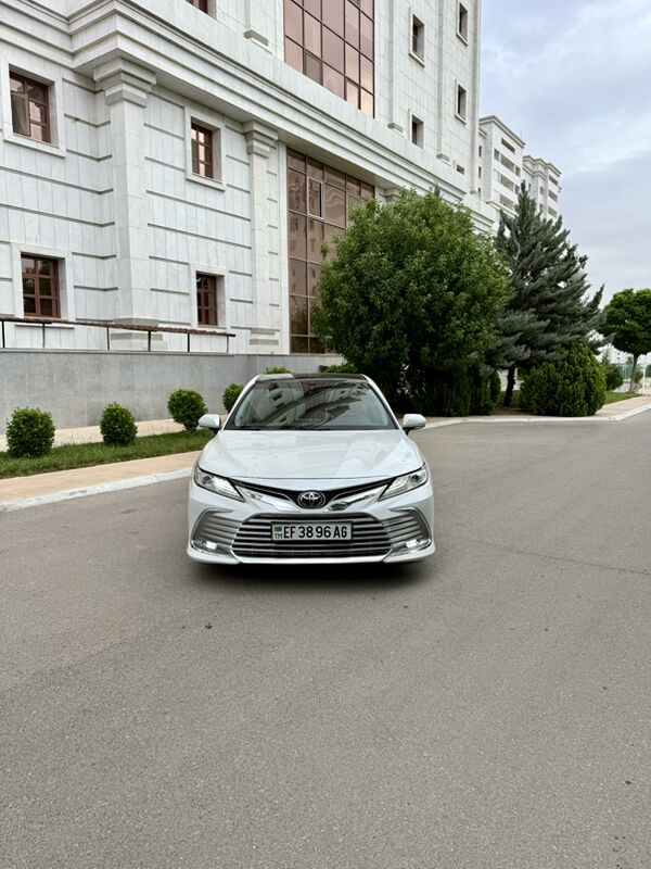 Toyota Camry 2023 - 595 000 TMT - Ашхабад - img 9