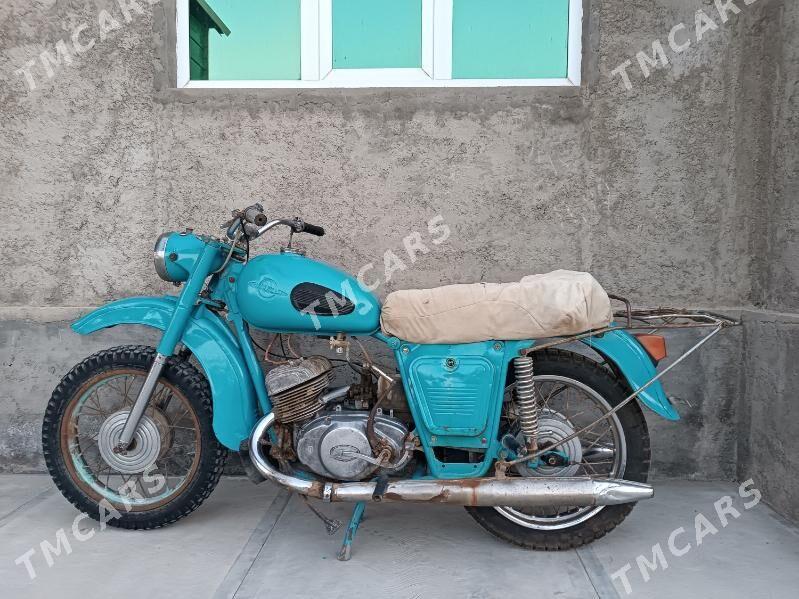 Iž Ýupiter 1980 - 6 000 TMT - Magdanly - img 2