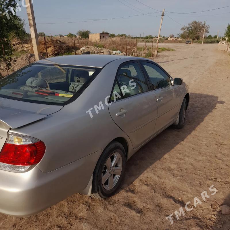 Toyota Camry 2002 - 142 000 TMT - Köneürgenç - img 4