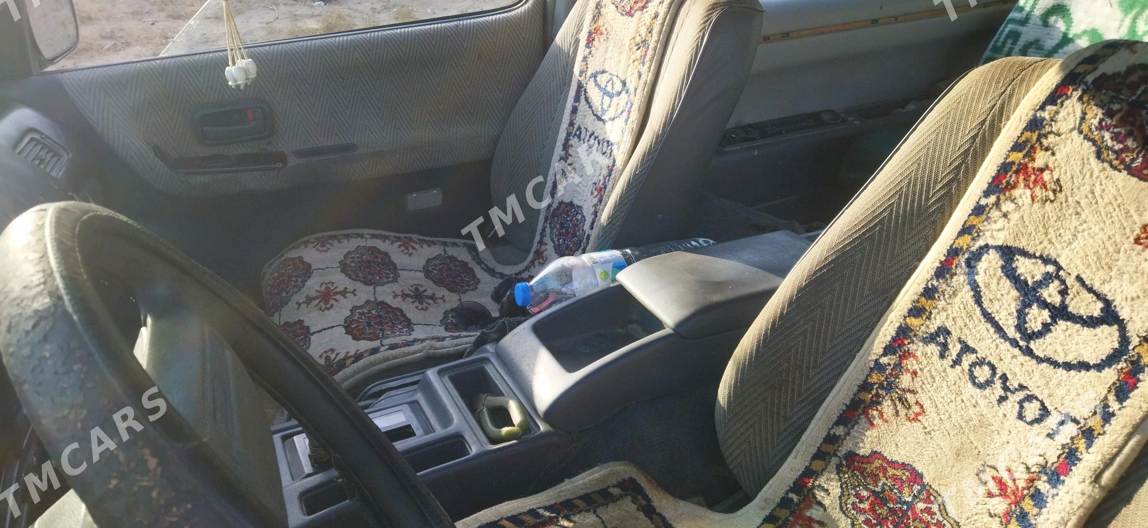 Toyota Town Ace 1993 - 42 000 TMT - Фарап - img 3