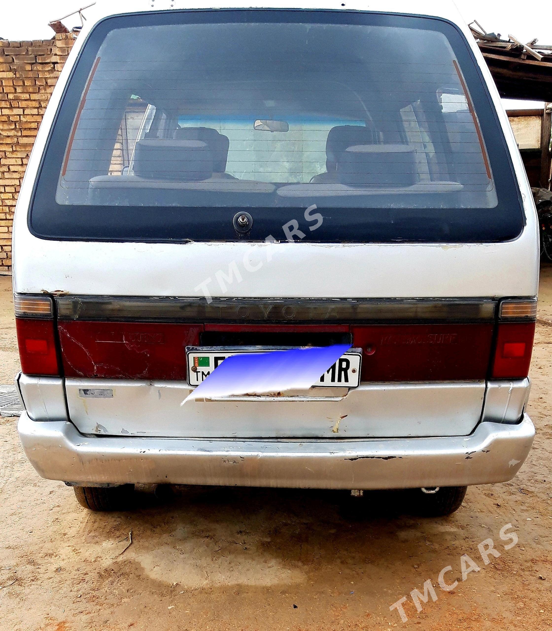 Toyota Hiace 1998 - 24 000 TMT - Мары - img 3