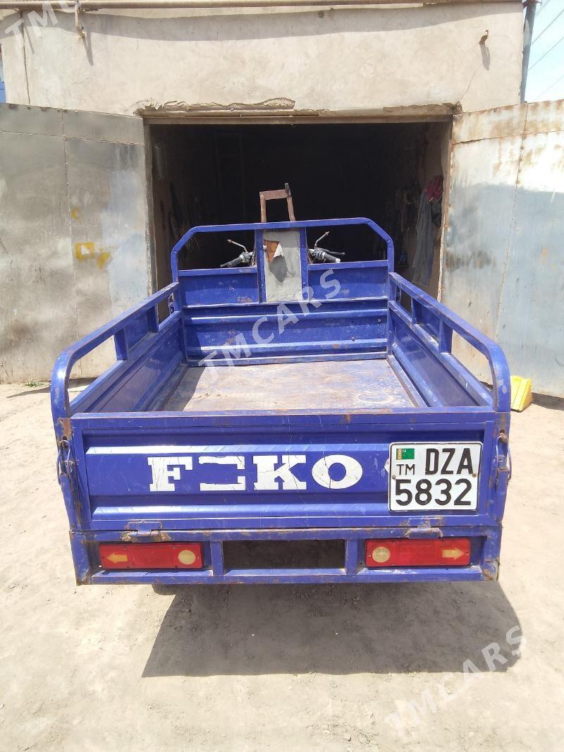 Fekon FK200-14G 2014 - 20 000 TMT - Гурбансолтан Едже - img 2