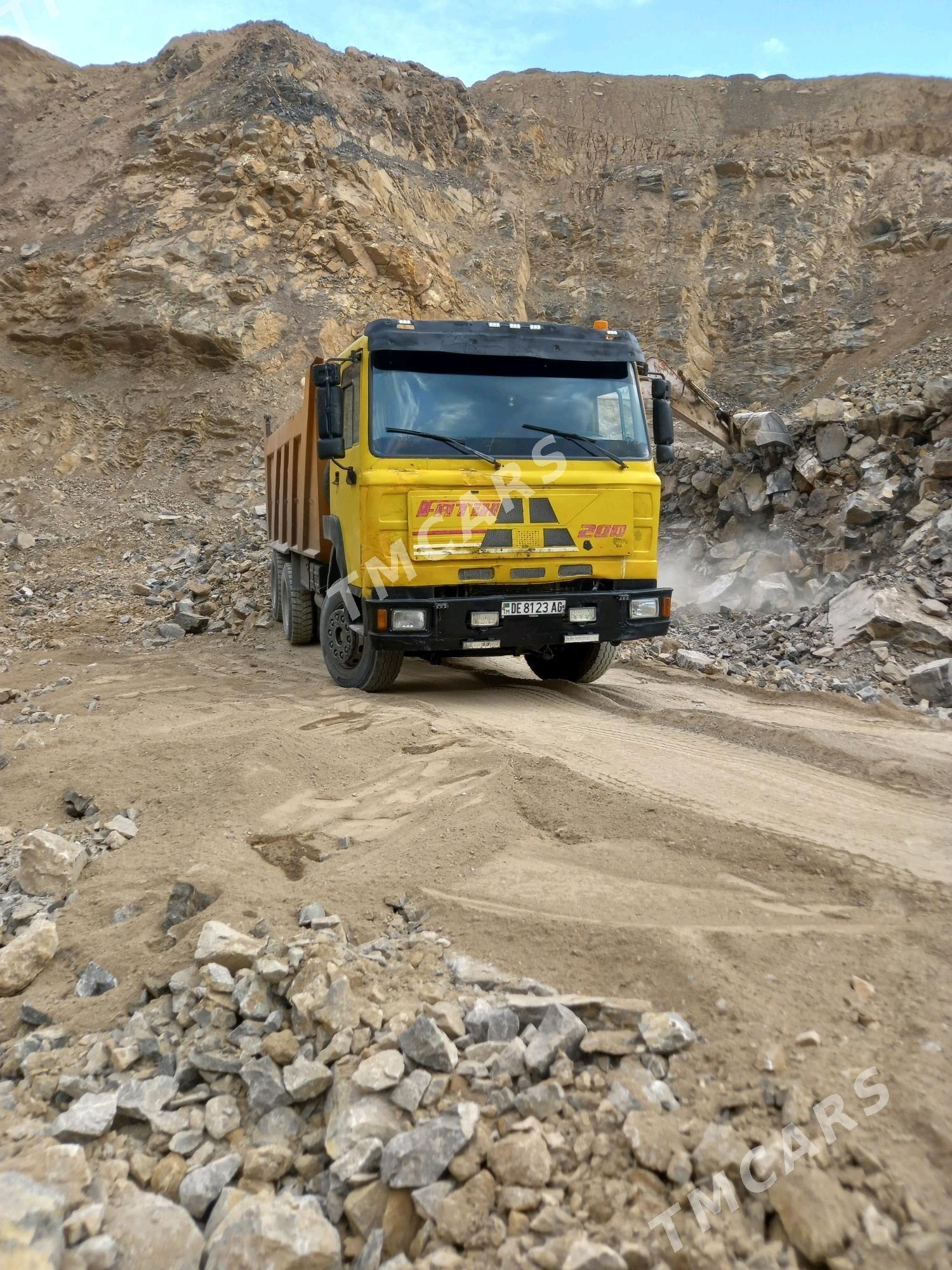 Howo Sinotruk 2011 - 330 000 TMT - Гёкдже - img 2