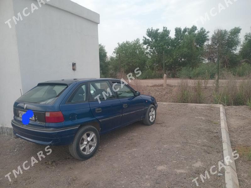 Opel Astra 1996 - 33 000 TMT - Gubadag - img 6