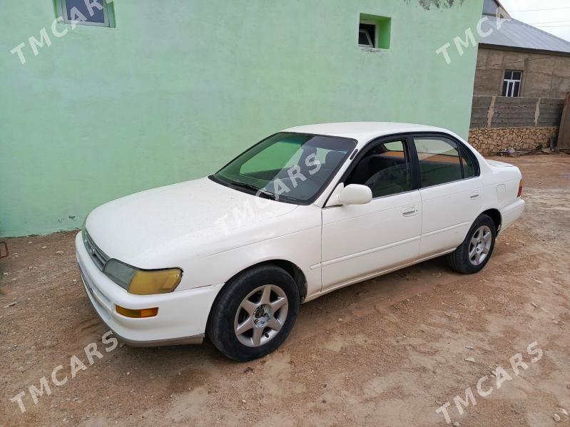 Toyota Corolla 1995 - 50 000 TMT - Туркменбаши - img 3