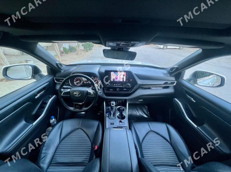 Toyota Highlander 2021 - 520 000 TMT - Aşgabat - img 3