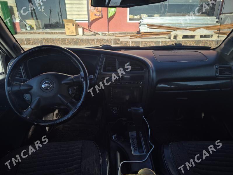 Nissan Pathfinder 2004 - 130 000 TMT - Дянев - img 3