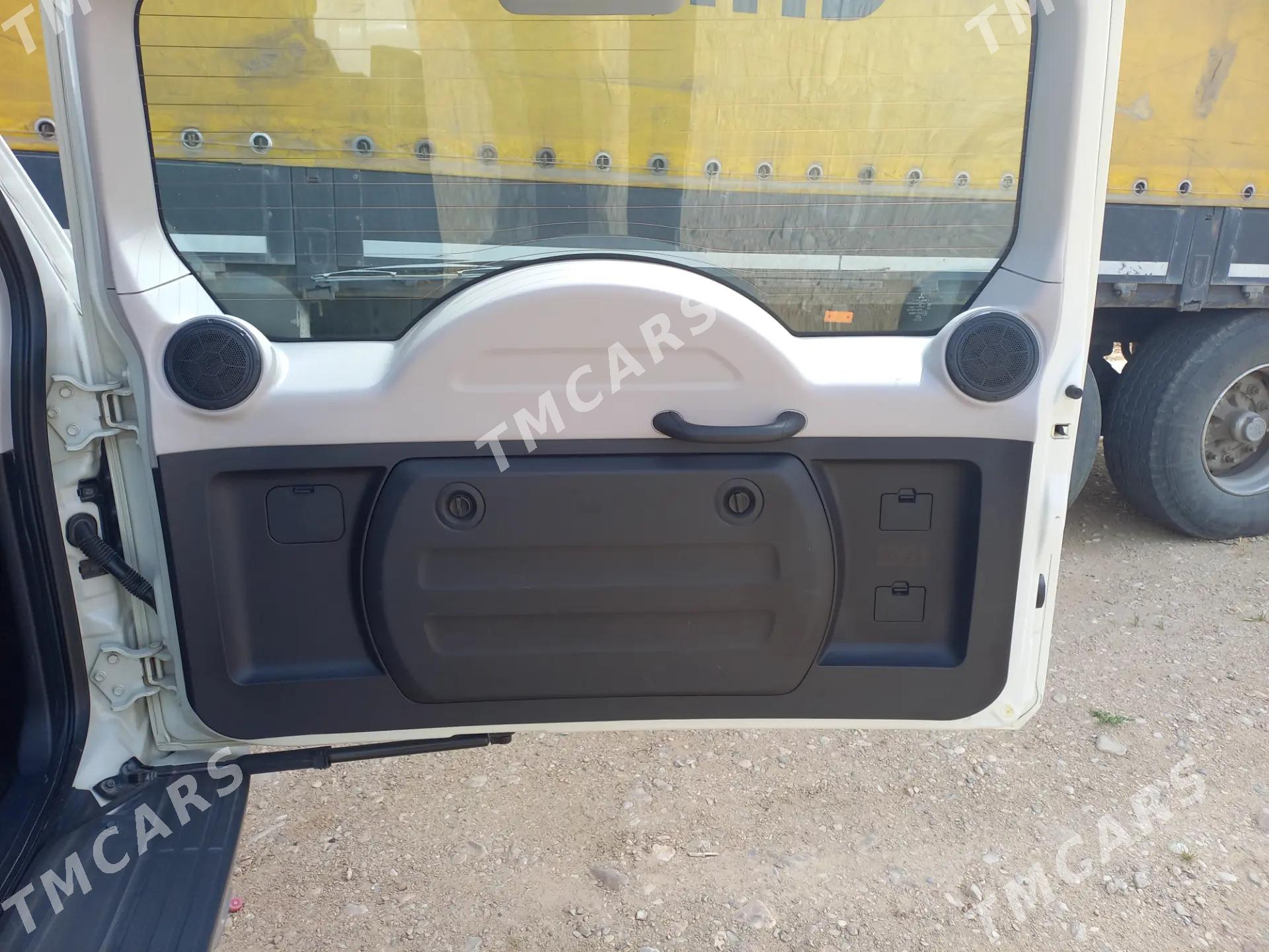 Mitsubishi Pajero 2010 - 215 000 TMT - Balkanabat - img 2