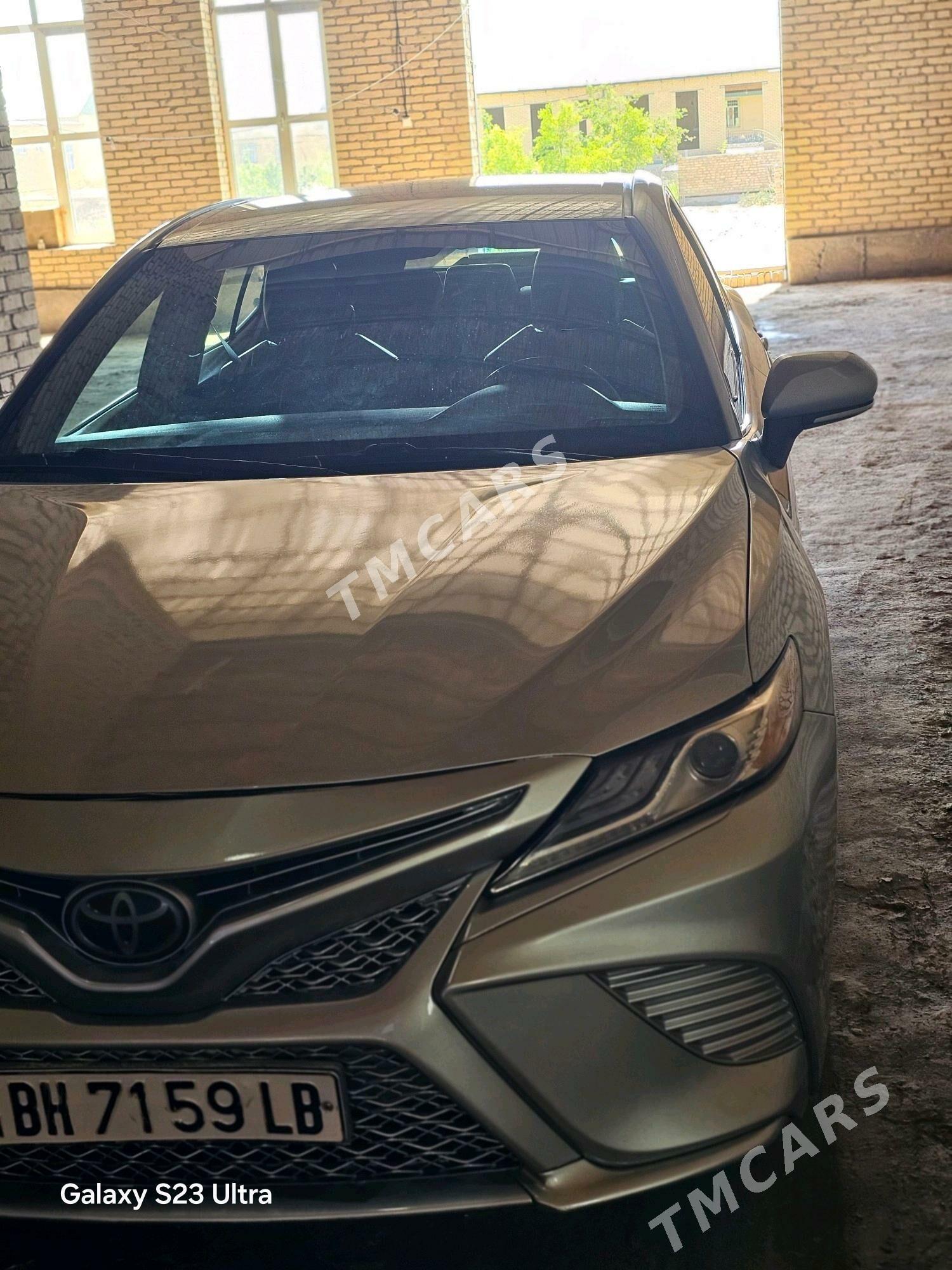 Toyota Camry 2018 - 300 000 TMT - Türkmenabat - img 7