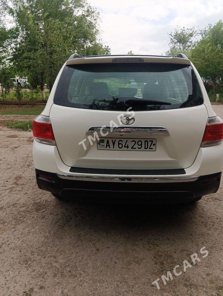 Toyota Highlander 2012 - 300 000 TMT - Daşoguz - img 2