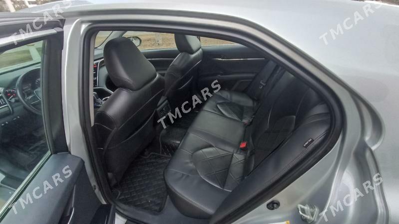 Toyota Camry 2018 - 350 000 TMT - Aşgabat - img 8