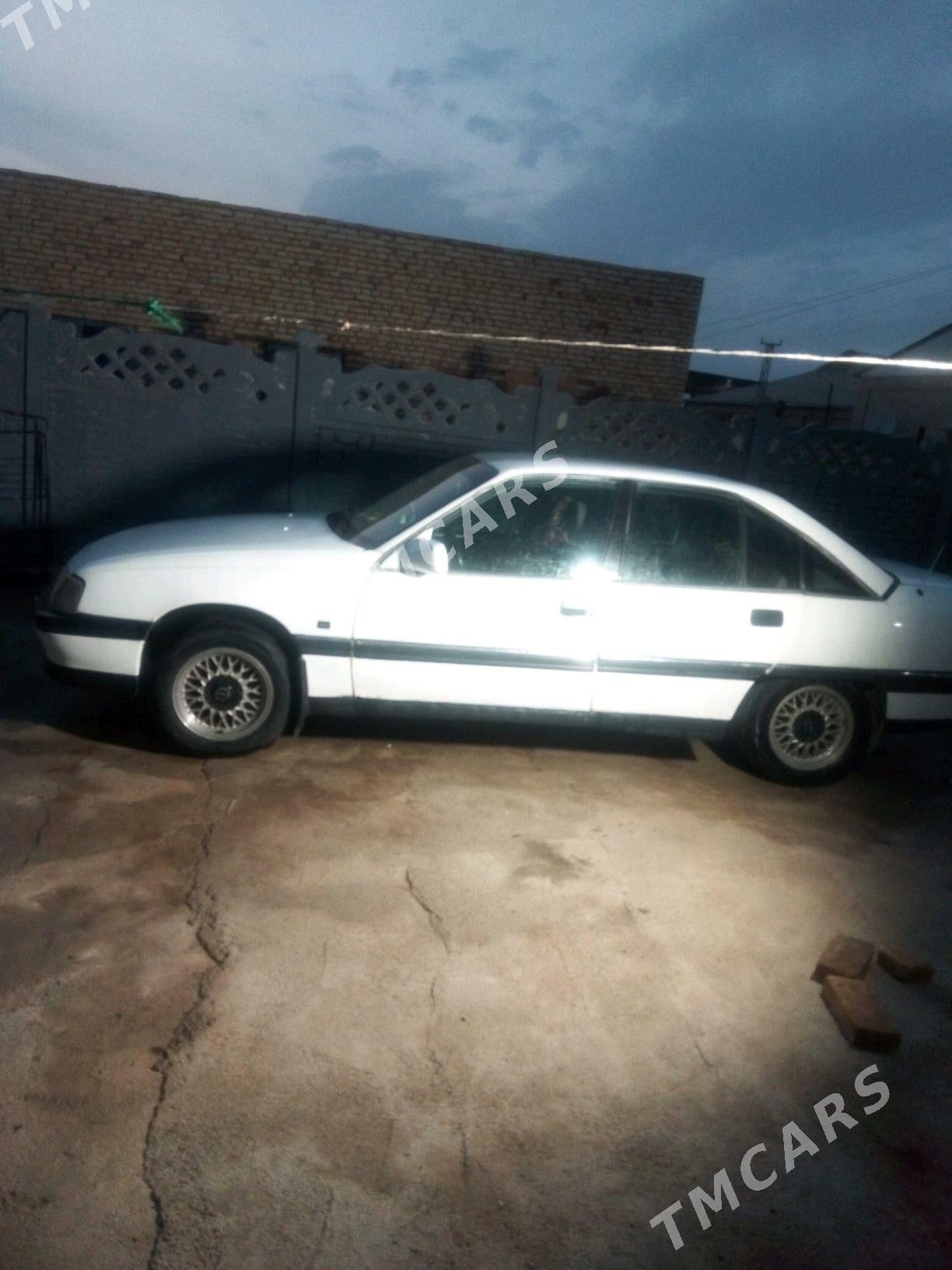 Opel Omega 1991 - 25 000 TMT - Mary - img 4