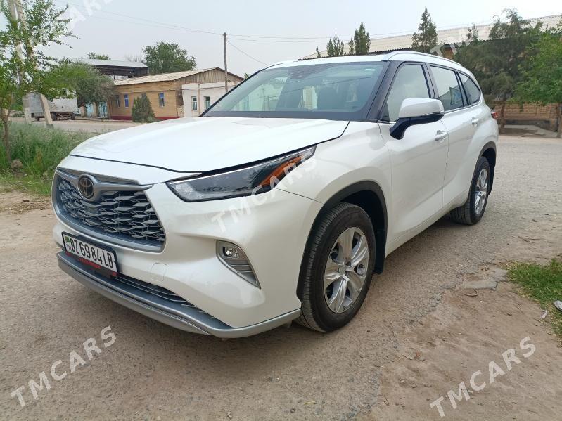 Toyota Highlander 2021 - 660 000 TMT - Türkmenabat - img 2