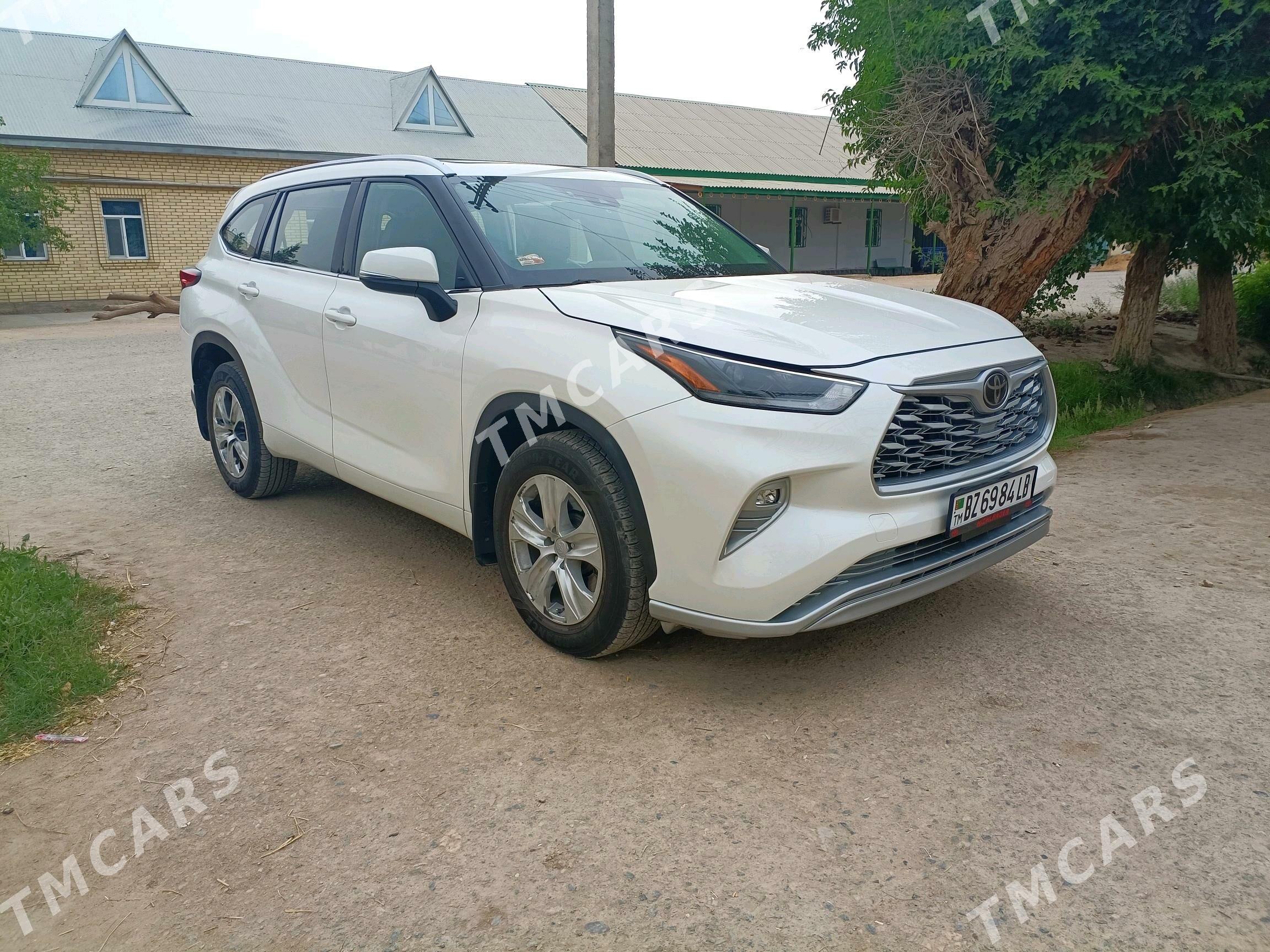 Toyota Highlander 2021 - 660 000 TMT - Türkmenabat - img 4