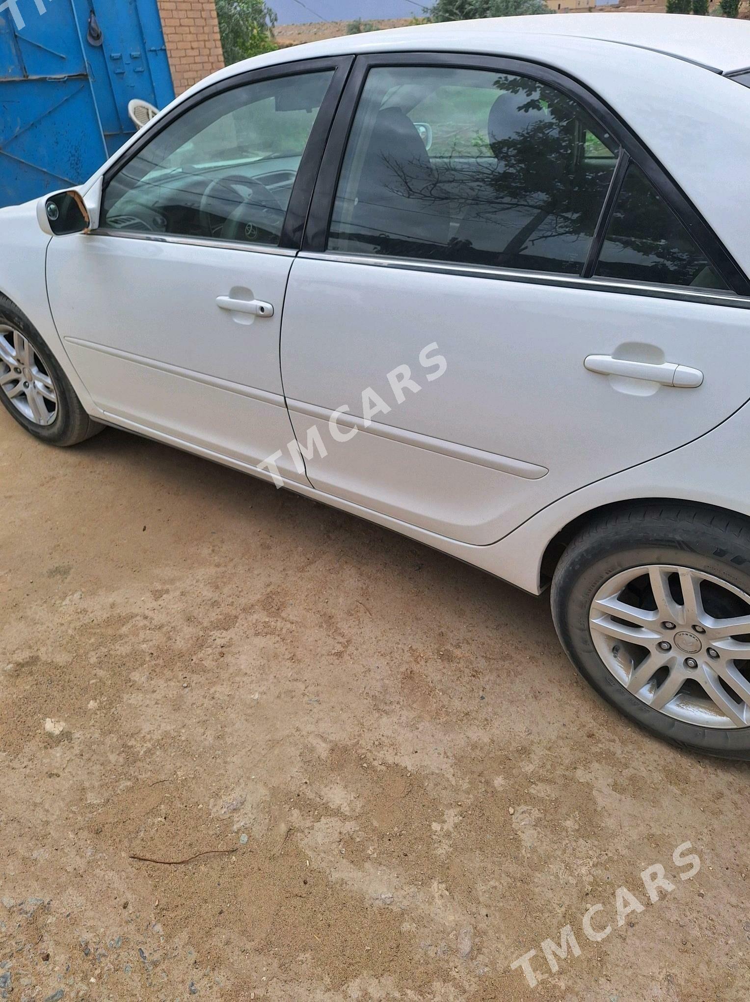 Toyota Camry 2002 - 150 000 TMT - Дарганата - img 4