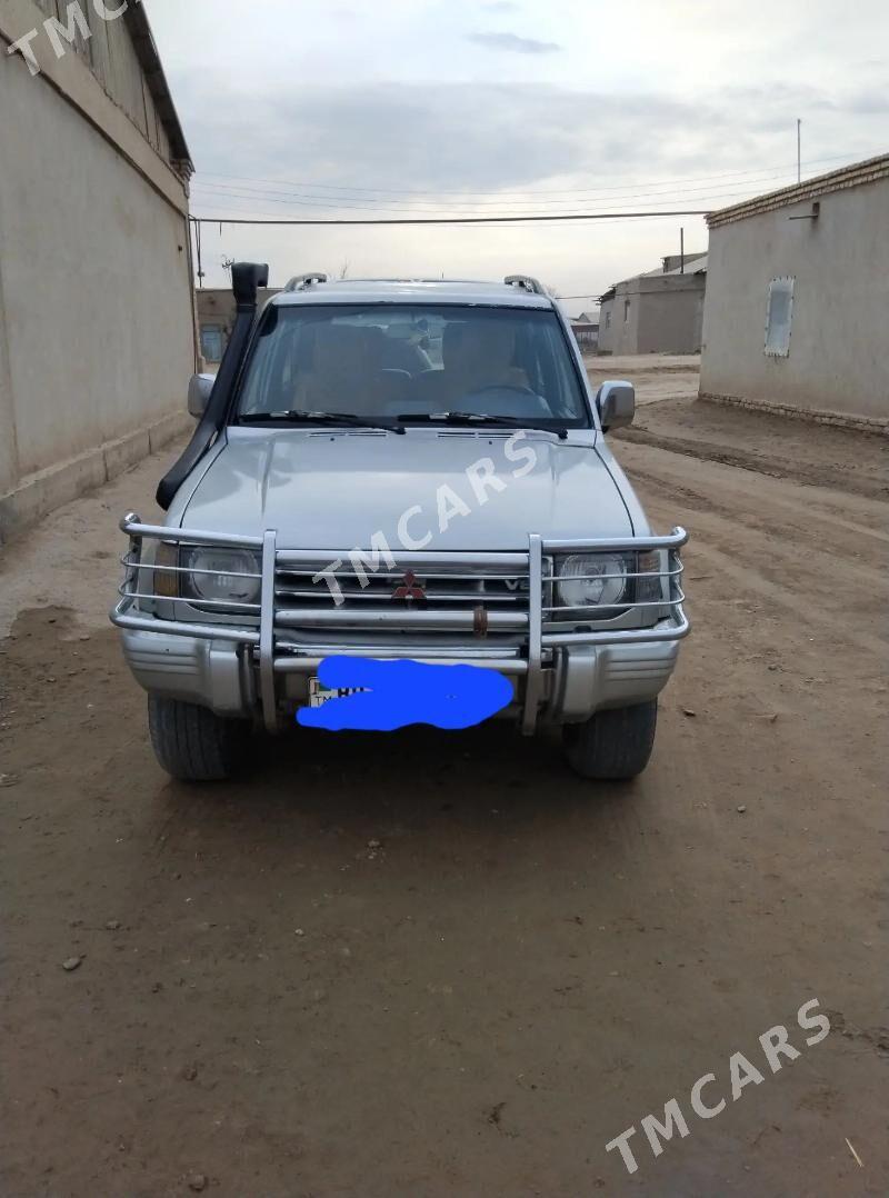 Mitsubishi Pajero 1995 - 60 000 TMT - Gurbansoltan Eje - img 5
