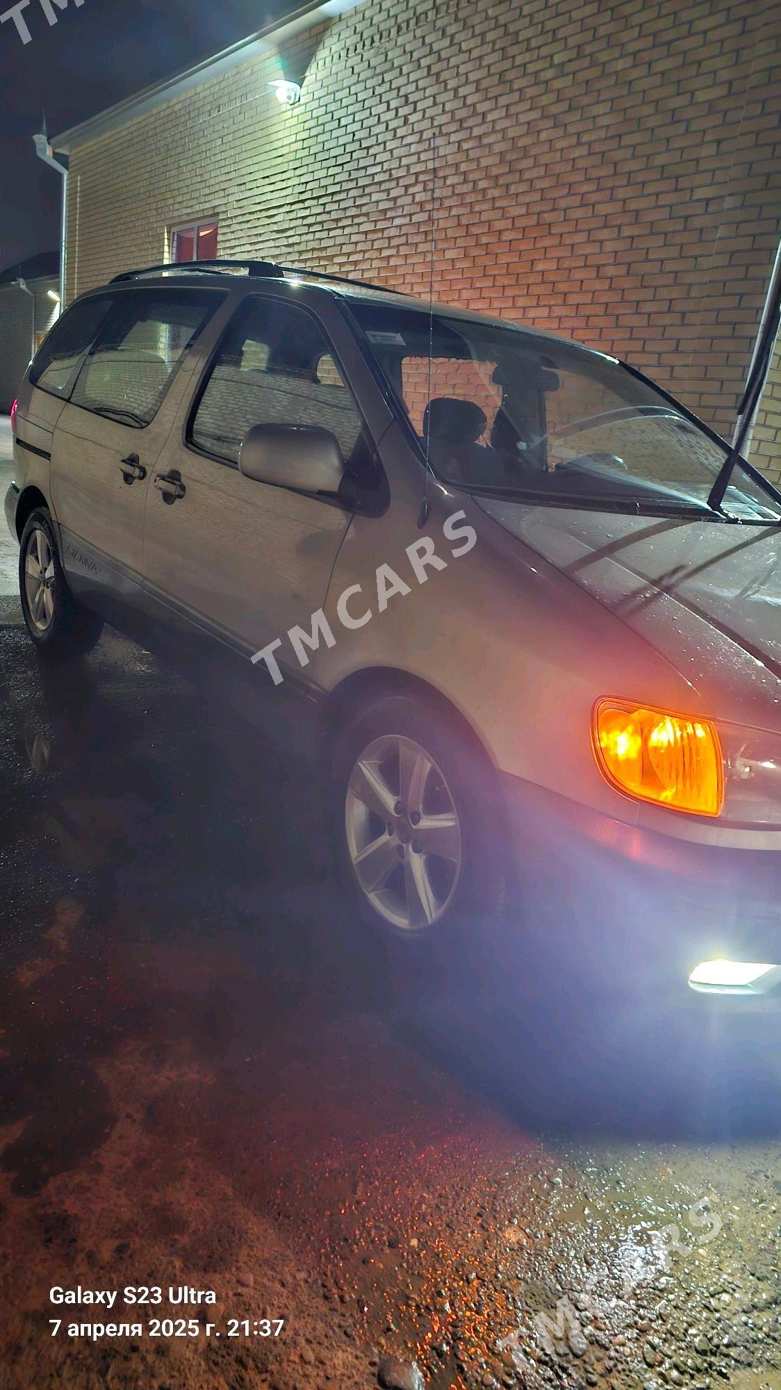 Toyota Sienna 2002 - 165 000 TMT - Мары - img 6