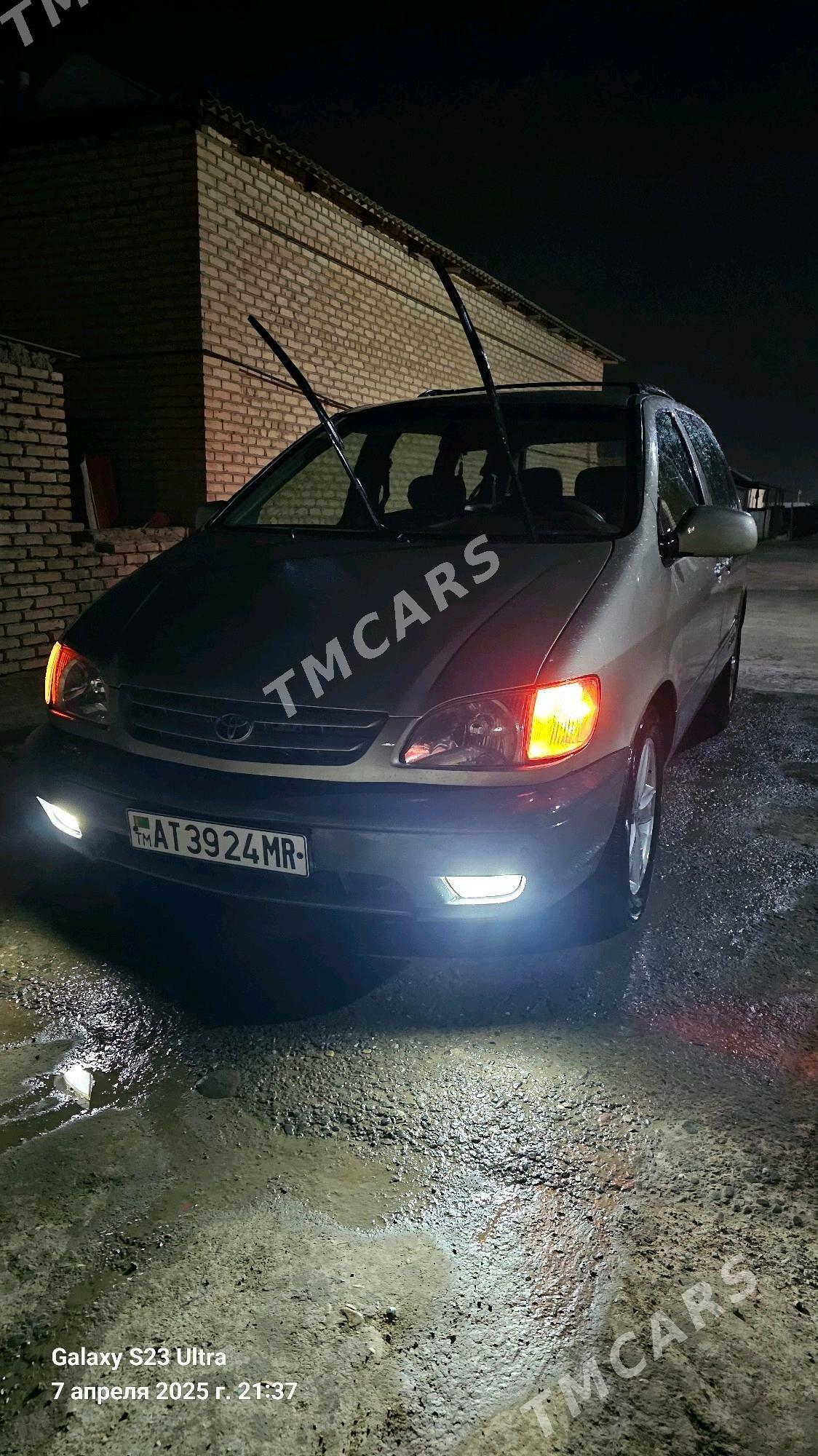 Toyota Sienna 2002 - 165 000 TMT - Мары - img 5