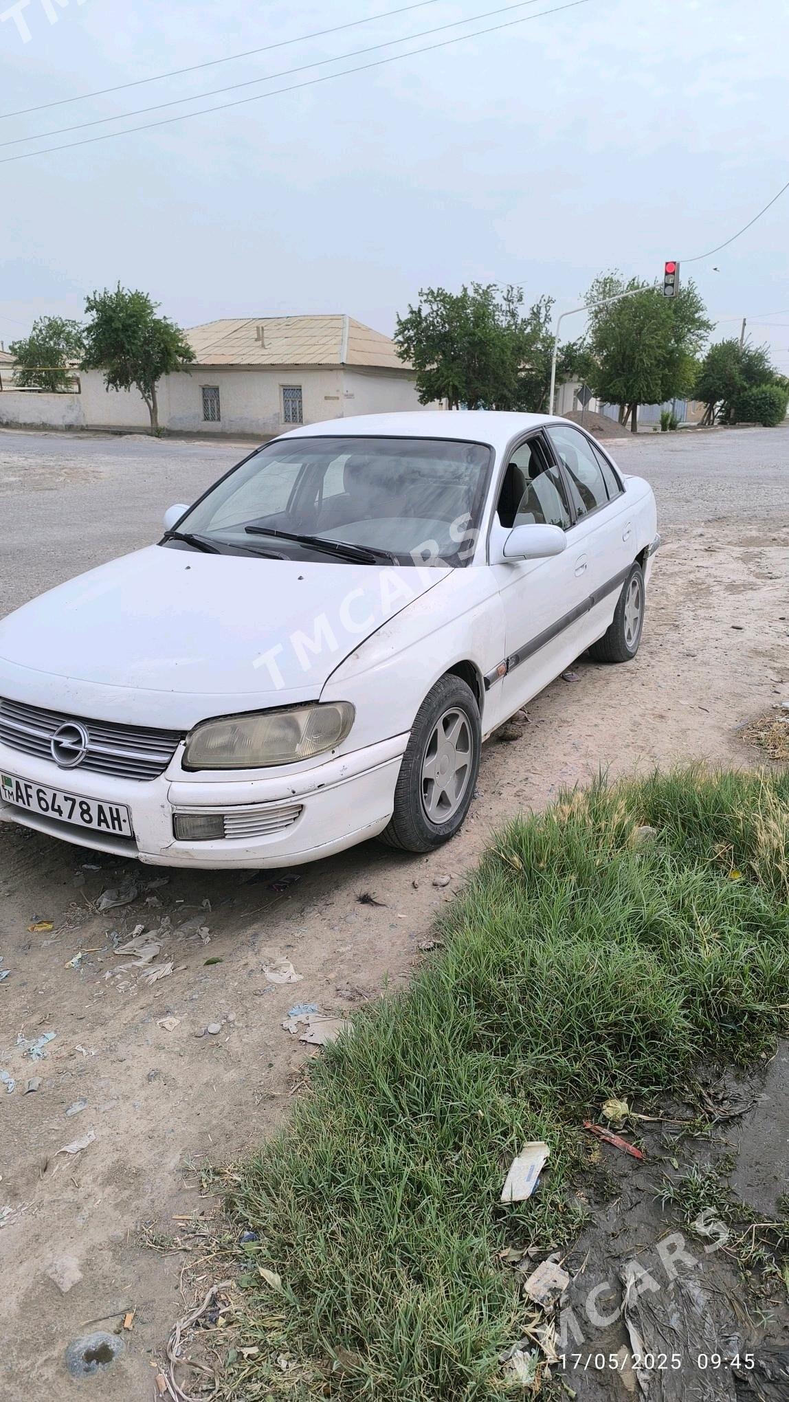 Opel Omega 1997 - 28 000 TMT - Теджен - img 4